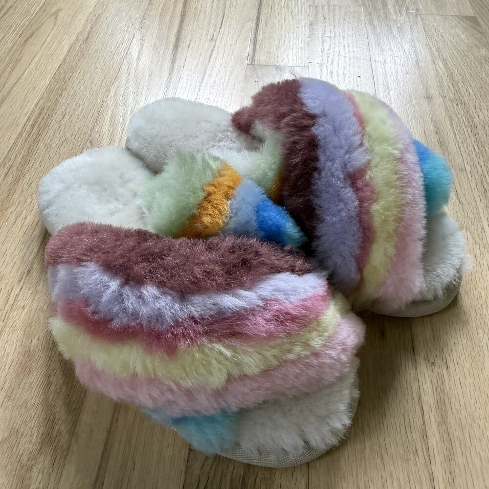 EMU Australia Mayberry Rainbow 🌈 Cross Woman's 100% Fur sheepskin Size 6